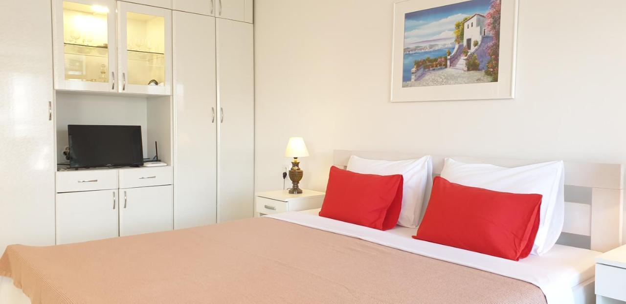 The White Apartment Ohrid Luaran gambar